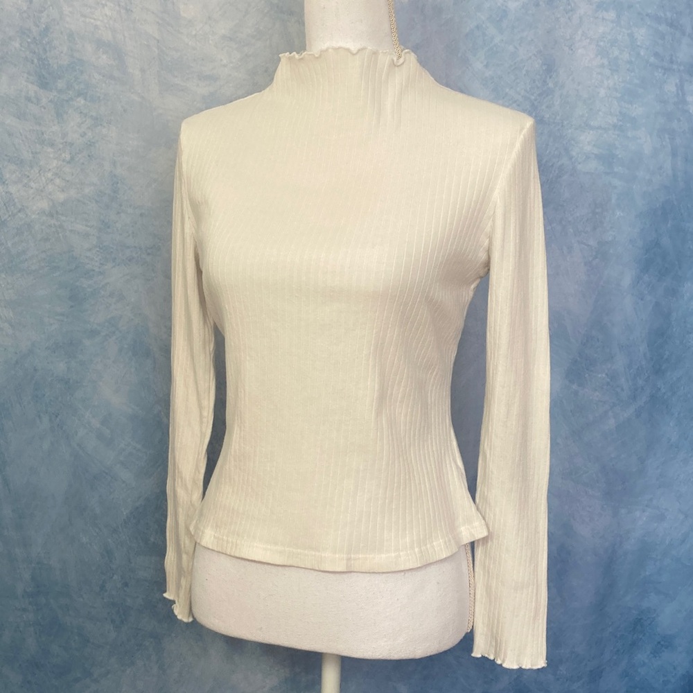 🌺2for$20🌺 SHEIN Off-White Ribbed Long Sleeve Top Lettuce Hem Mock Neck Cropped